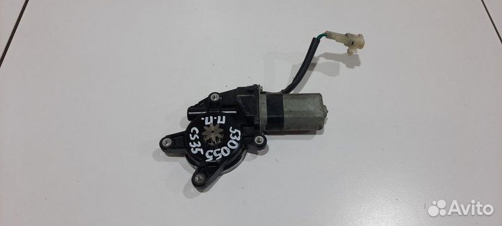 Моторчик стеклоподъемника передний правый