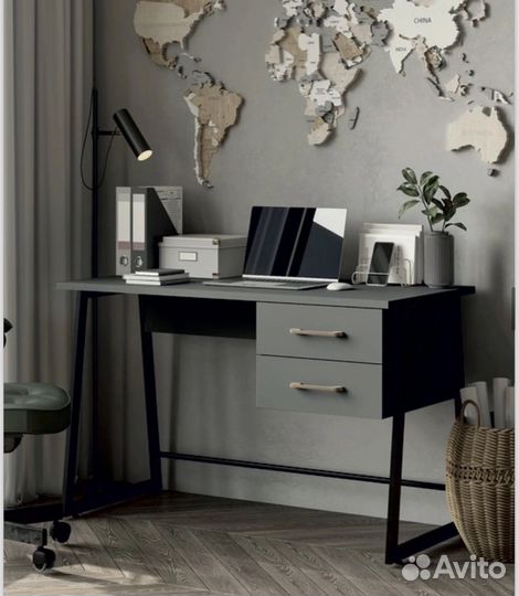 Стол в стиле лофт