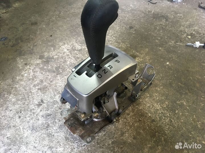 Селектор АКПП Mitsubishi Lancer 9 1.6л