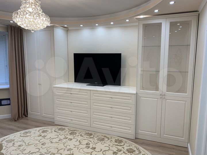 2-к. квартира, 57 м², 2/5 эт.