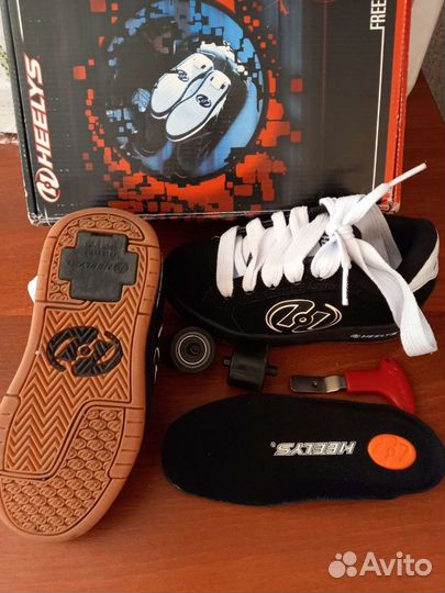 Роликовые кроссовки heelys