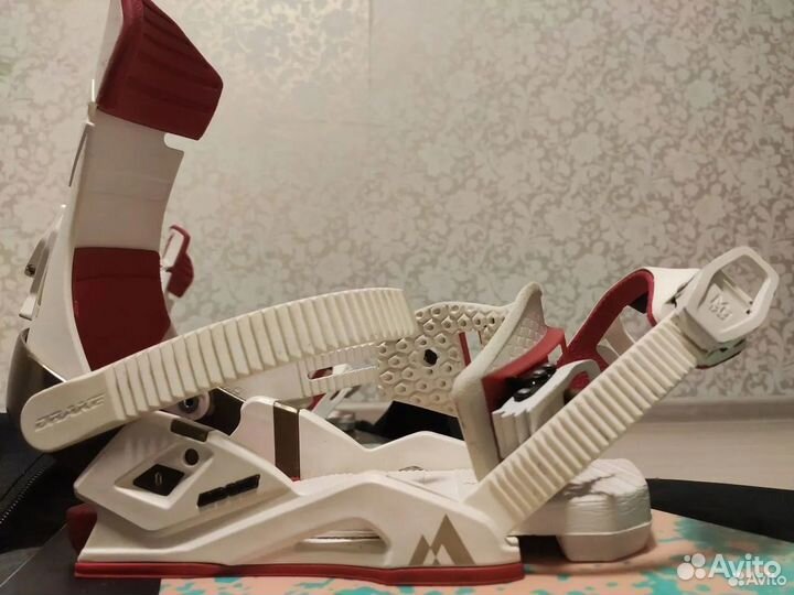 Сноубордическиe крeплeния Drаkе