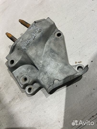 Ford focus 1 крепление двигателя зетек