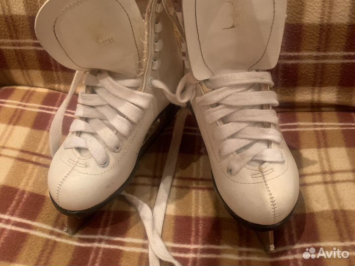 Коньки деткие размер 29