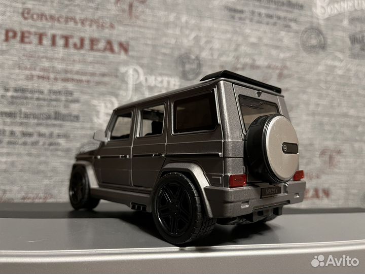 Коллекционная модель Mercedes-Benz Gelendwagen