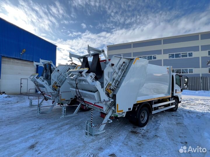 KAT-8 на шасси Isuzu NQR90 (ткм-483) Мусоровоз зад