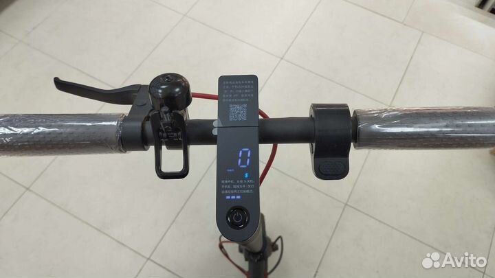 Самокат взрослый электрический