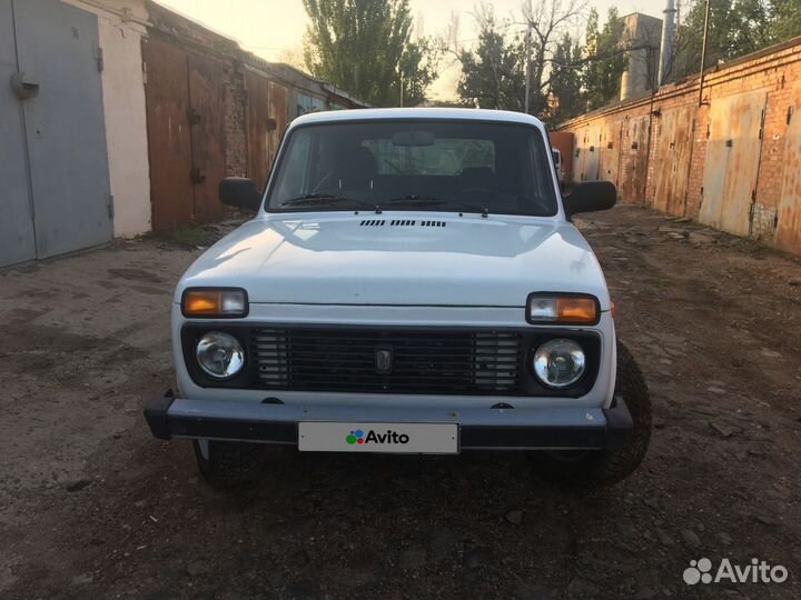 LADA 4x4 (Нива) 1.7 МТ, 2015, 121 000 км