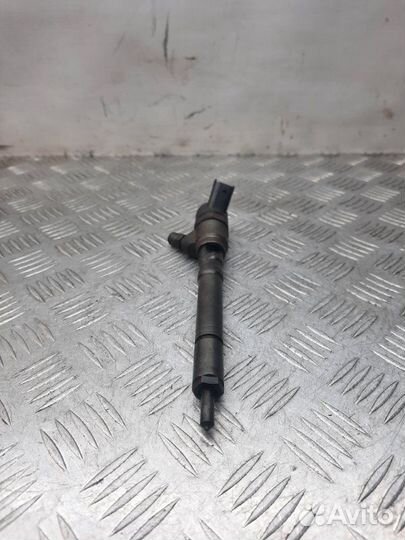 Форсунка Kia Sportage внедорожник 2.0 D4EA 2005