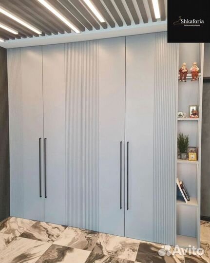 Шкаф распашной с фрезерованными фасадами