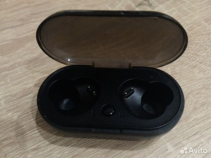 Продам коробку от наушников китайская ритмикс