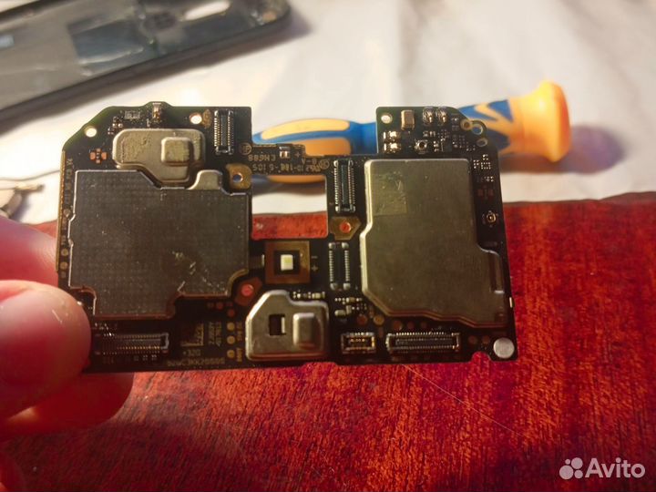 Xiaomi Redmi 8A, 4/64 ГБ