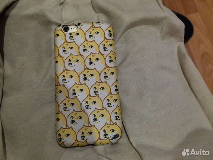 Телефон iPhone 6