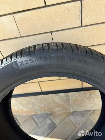 Continental WinterContact TS 860S SSR 225/45 R18