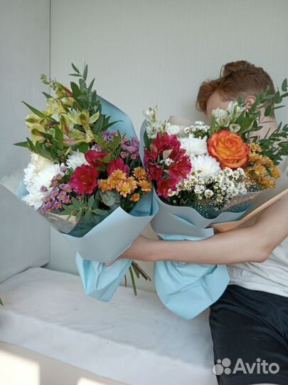 Букет с Ромашками и Розой. Цветы