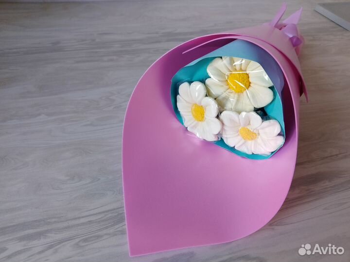 Цветы (ромашки) из бельгийского шоколада