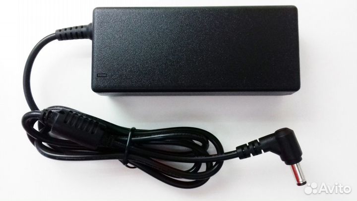 Блок питания 12V 5A 5,5 х 2,5 для монитора и Тв