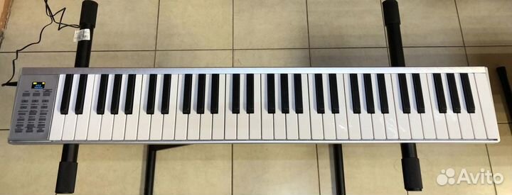 Синтезатор новый