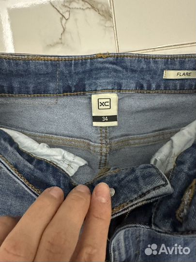 Джинсы клеш