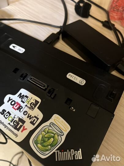 Док-станция Lenovo ThinkPad Pro Doc 40A1