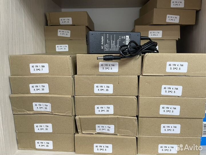 Адаптер зарядного устройства на ноутбук asus