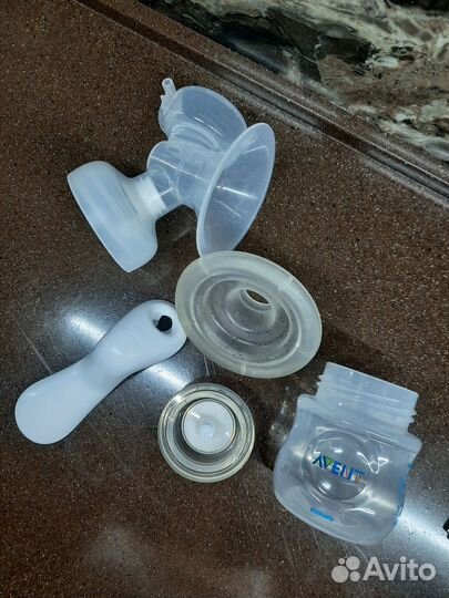 Молокоотсос avent ручной