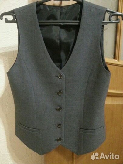 Жилет школьный