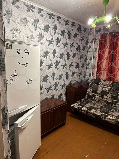 Комната 8,9 м² в 5-к., 2/5 эт.