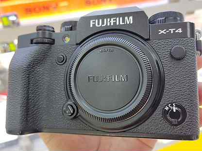 Fujifilm X-T4 Body пробег 227 кадров