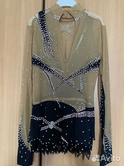 Купальник гимнастический для выступлений