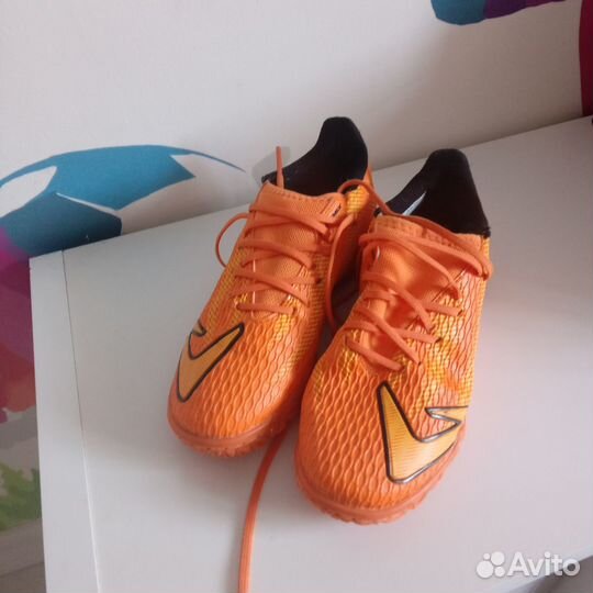 Бутсы сороконожки 34 размер