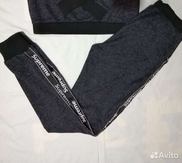 Костюм спортивный