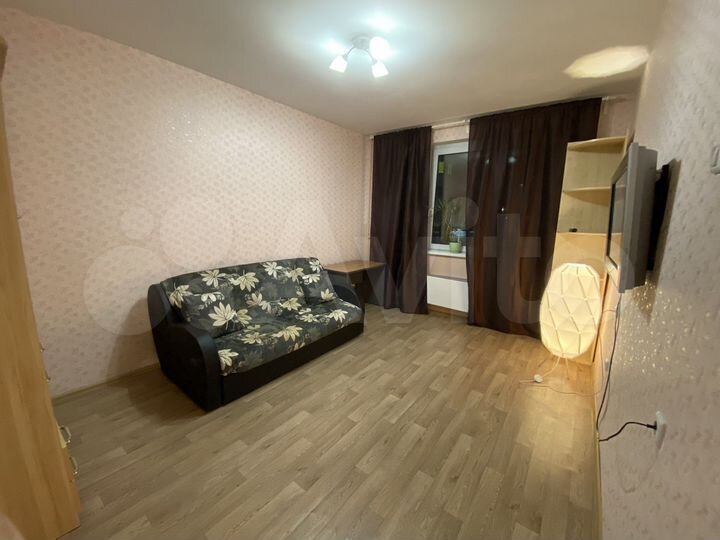 2-к. квартира, 78 м², 2/18 эт.