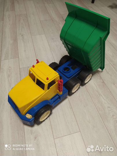 Большой грузовик игрушка