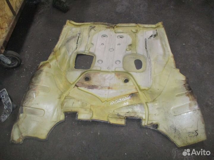 Шумоизоляция пола Mercedes-Benz A9406803303