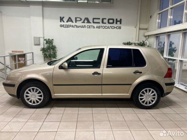 Volkswagen Golf 1.6 МТ, 2001, 210 000 км