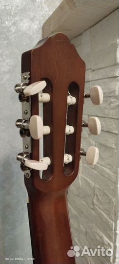 Классическая гитара yamaha c40