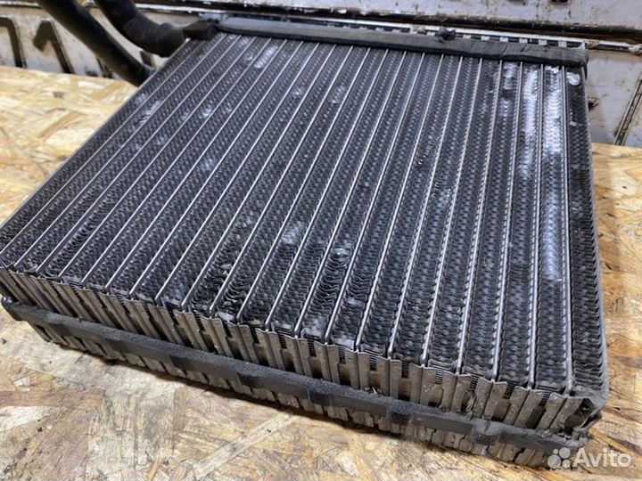 Испаритель кондиционера Ford Focus универсал 1.8