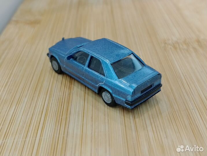 Mercedes Benz 190E 2.5-16 Evolution I (W201)