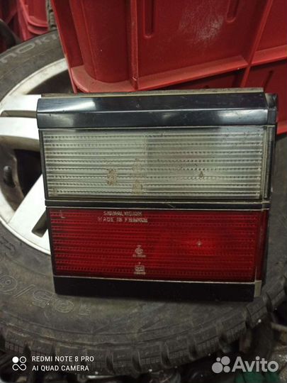 Пассат В3 (универсал) фонарь левый 333 945 107 ори