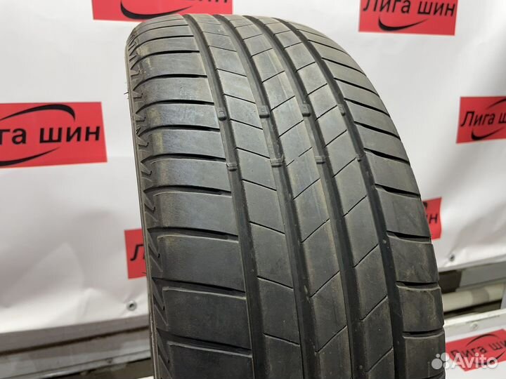 Bridgestone Turanza T005 205/50 R17