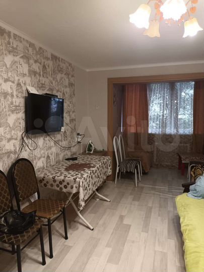 3-к. квартира, 60 м², 1/5 эт.