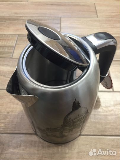 Чайник электрический polaris