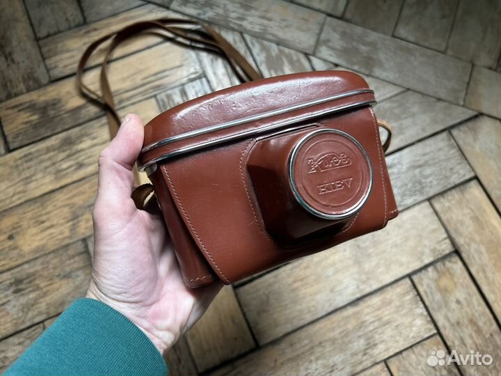 Пленочный фотоаппарат Киев-4а