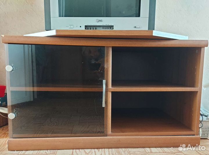 Тумба под телевизор бу