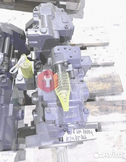 Гидравлический насос Kobelco SK200-6ES K3V112DTP