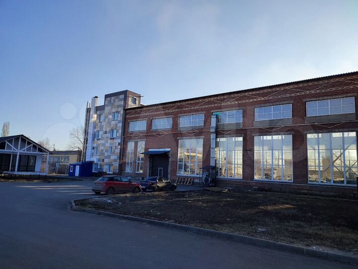 Продам производственную базу, 5200 м², на земельно