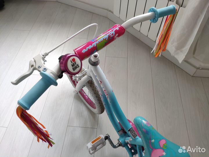 Велосипед детский для девочки Schwinn 