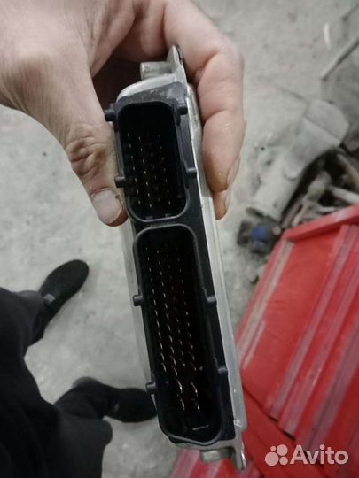 Блок управления двигателем Фольксваген Пассат В5