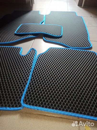 Коврики EVA 3d на Ниву